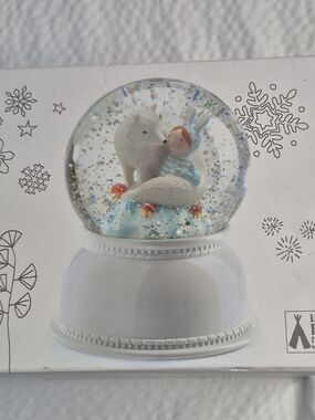 Little Big Room by Djeco Lila et Pupi Polar Bear Night Light Snow Globe 5.5in